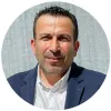 Στέφανος Παραστρατίδης