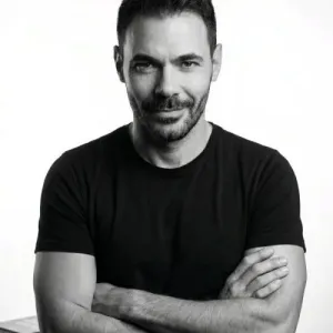 Παναγιώτης Παραμυθιώτης