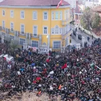 Ξεσηκώνονται για τα δίδακτρα οι φοιτητές
