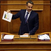 μητσοτακης βομβα σκαι ολομελεια