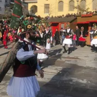 Μωμόγεροι 
