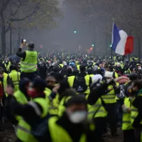 yellow vests