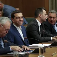 υπουργικο 2