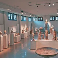 αρχαιολογοι