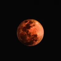 red moon