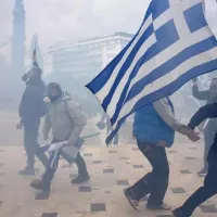 Επεισόδια στο συλλαλητήριο για τη Μακεδονία