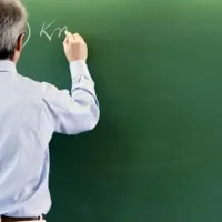 εκπαιδευτικοι