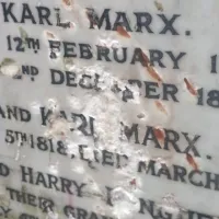 Βεβήλωση του τάφου του Καρλ Μαρξ