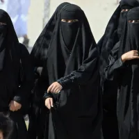 Saudi Arabia women