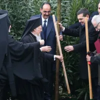 Ο Οικουμενικός Πατριάρχης Βαρθολομαίος και ο πρωθυπουργός Αλέξης Τσίπρας