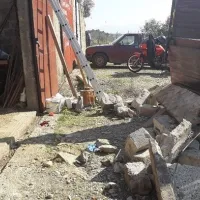 Τσιμεντόλιθοι πλάκωσαν εργάτη