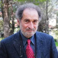 Τσακαλιδης