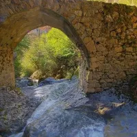 Γεφύρι κεντρική