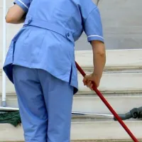 καθαριστες