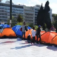 Σκηνές στο Σύνταγμα