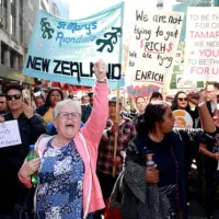 νεα ζηλανδια απεργια εκπαιδευτικοι