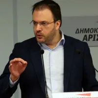 Θανάσης Θεοχαρόπουλος