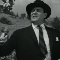 Λάμπρος Κωνσταντάρος