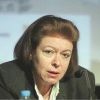 lina mendoni