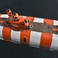 sub marine
