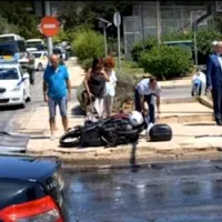 Φριχτό τροχαίο στη Βούλα – Χωρίς κράνος ο νεκρός οδηγός μοτοσυκλέτας