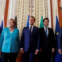 G7
