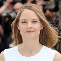 Οι πιο γλωσσομαθείς celebrities που μπορούν να συνεννοηθούν σε κάθε χώρα που θα βρεθούν.
