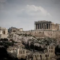 ακροπολη καταιγιδα