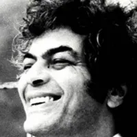 Μάνος Λοΐζος