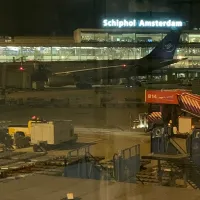 schiphol airplane