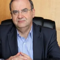 δημήτρης Στρατούλης