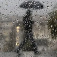 βροχές καταιγίδες ομπρέλα καιρός