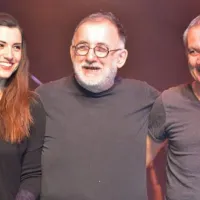 Θάνος Μικρούτσικος