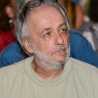 andreas mikroutsikos