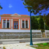 dimotiko ereikousa