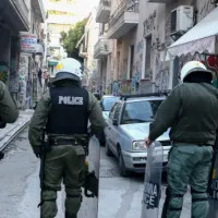 αστυνομία Εξάρχεια