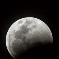 σεληνη
