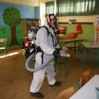απολύμανση σχολείων από τον κορονοϊό