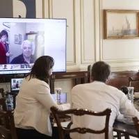 εξ αποστάσεως διδασκαλία