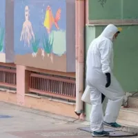 κορονοϊός και σχολείο, απολύμανση