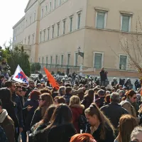 ekpaideutikoi vouli
