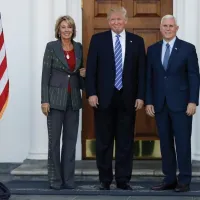 devos