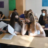 Μάσκες στα σχολεία