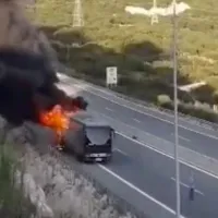 Φωτιά σε λεωφορείο που εκτελούσε το δρομολόγιο Ιωάννινα - Αθήνα