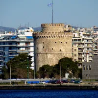 lefkos pyrgos shmaia