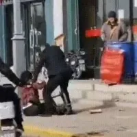Άγρια επίθεση στην Κίνα