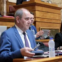 Β. Διγαλάκης, Σ. Ζαχαράκη και Ν. Κεραμέως στη Βουλή