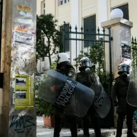 Το Πανεπιστήμιο χρειάζεται πόρους, καθηγητές, διοικητικούς, προσωπικό καθαριότητας 