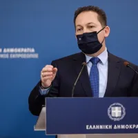 Ενημέρωση των πολιτικών συντακτών από τον Στέλιο Πέτσα