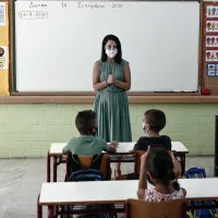 Τάξη σχολείο - Άνοιγμα σχολείων στις 18 Ιανουαρίου